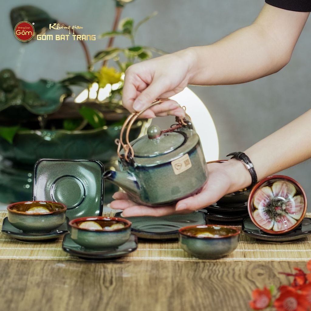 Bộ Ấm Chén Men Hỏa Biến Xám Ba Chân