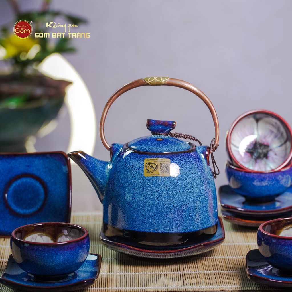 Bộ Ấm Chén Siêu Men Hỏa Biến Xanh Đen Lòng Hoa