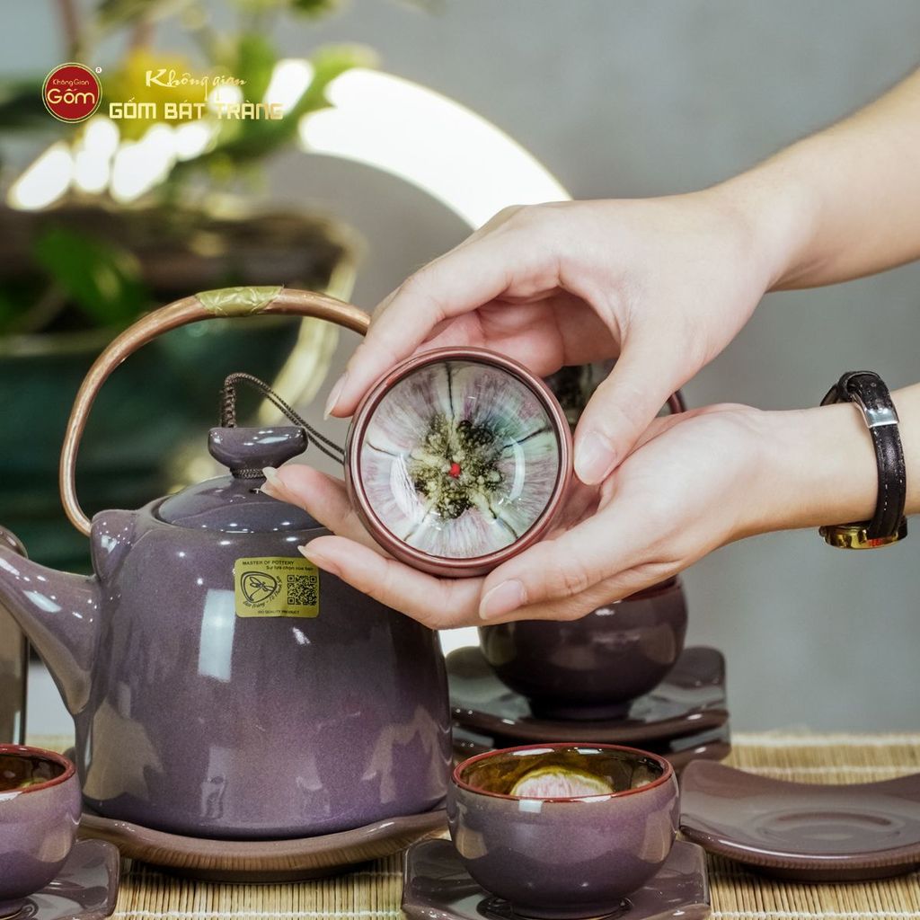 Bộ Ấm Chén Siêu Men Xám Hỏa Biến Lòng Hoa