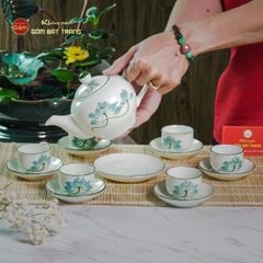 Bộ Ấm Chén Tròn Men Kem Vẽ Sen Xanh