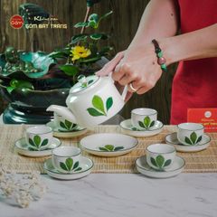 Bộ Ấm Chén Vai Cao Men Kem Vẽ Ngò Gai