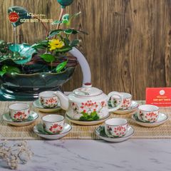 Bộ Ấm Chén Vai Vuông Men Kem Vẽ Sen Đỏ