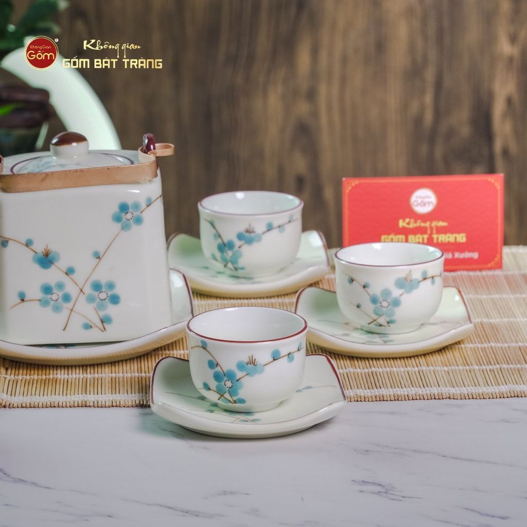 Bộ Ấm Chén Vuông Quai Đồng Vẽ Đào Xanh