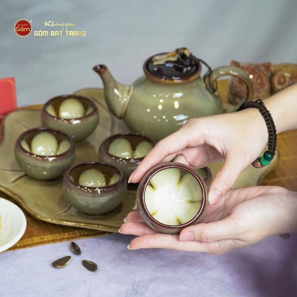 Bộ Ấm Trà Hồ Lô Men Hỏa Biến Khay Bông