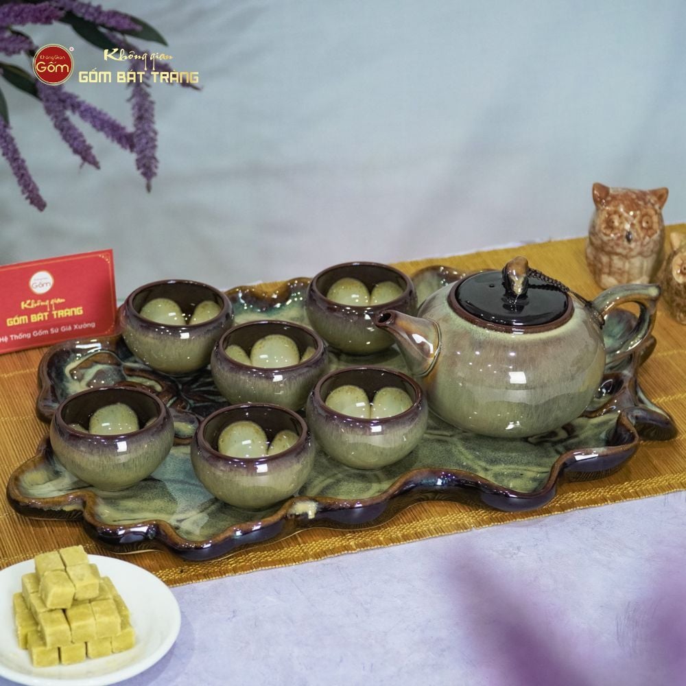 Bộ Ấm Trà Quả Hồng Men Hỏa Biến Khay Sen Dài