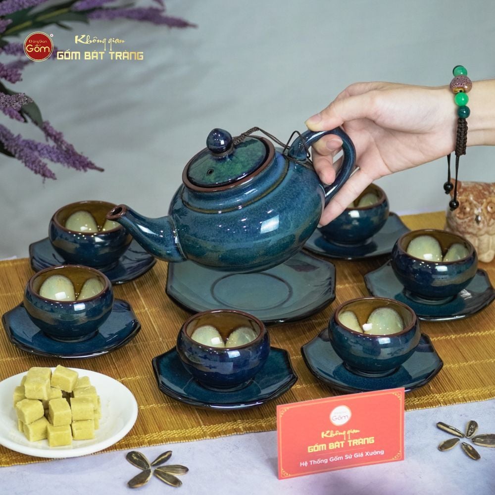 Bộ Ấm Trà Thiên Nga Hoa Men Hỏa Biến