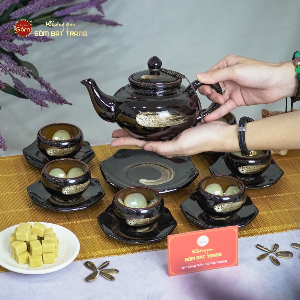 Bộ Ấm Trà Thiên Nga Xước Hoa Men Hỏa Biến