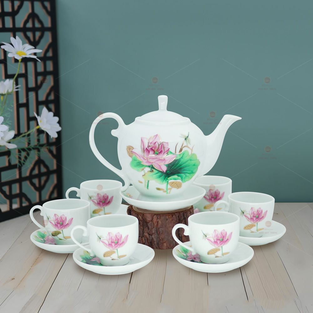 Bộ trà Camelia sen hồng kẻ chỉ vàng