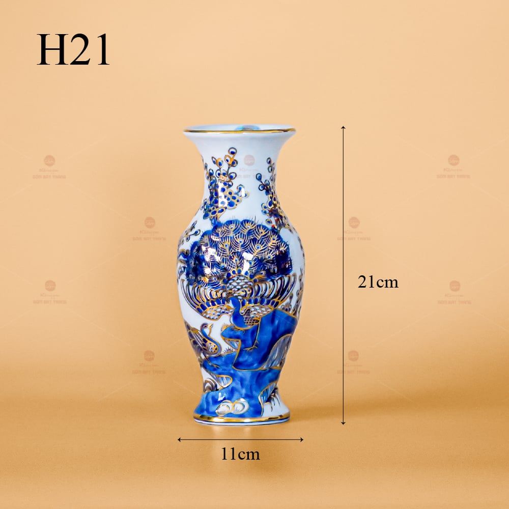 Lọ Hoa Thờ Khổng Tước Men Lam Vẽ Vàng Kim