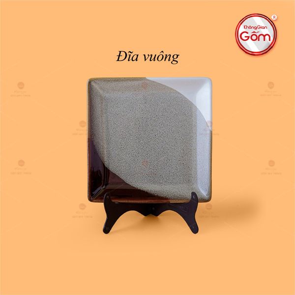 Đĩa Vuông Ba Màu