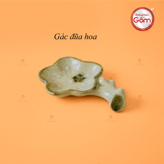 Gác Đũa Hoa Hoa Đào Chuồn
