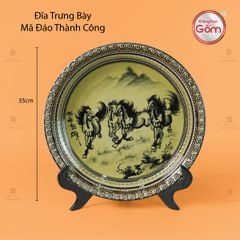 Đĩa Trưng Bày Mã Đáo Thành Công