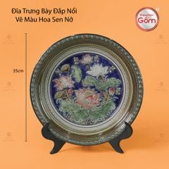 Đĩa Trưng Bày Đắp Nổi Vẽ Màu Hoa Sen Nở