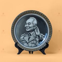 Đĩa Cảnh Trưng Bày Hình Đại Tướng Võ Nguyên Giáp