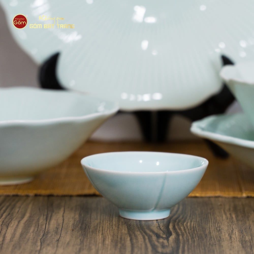 Bộ Bát Đĩa Men Xanh Ngọc Vân Sen