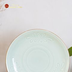 Đĩa Men Xanh Ngọc Hoa Cúc Kẻ Vàng