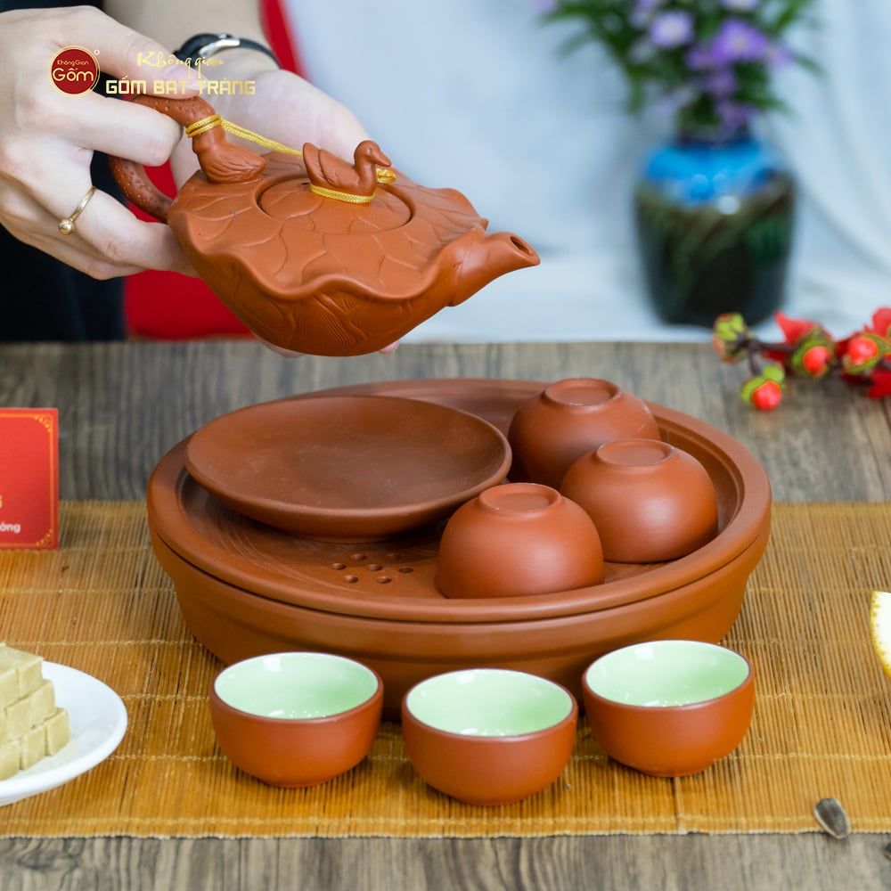 Bộ Ấm Trà Tử Sa Sen Vịt Khay Thủng
