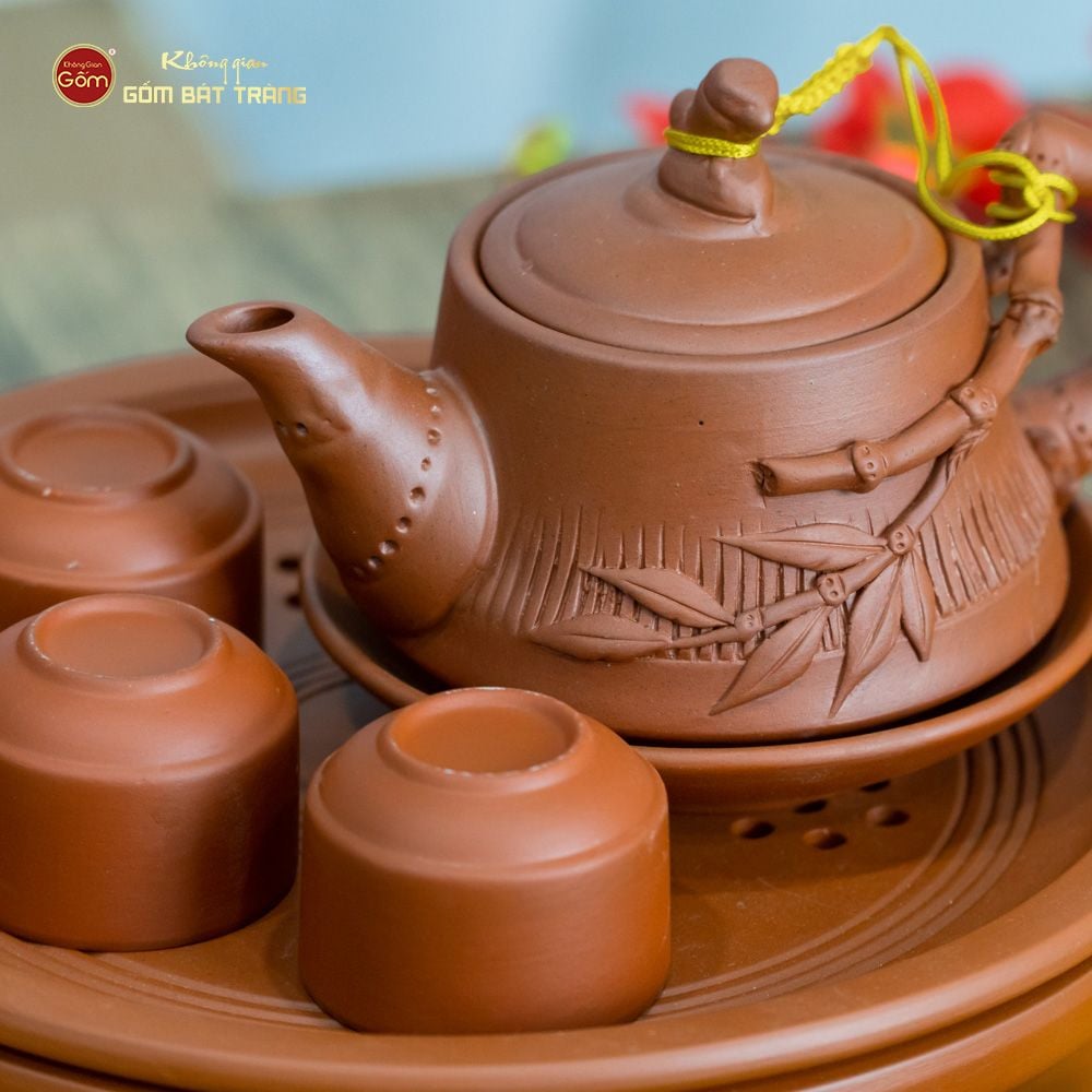 Bộ Ấm Trà Tử Sa Đắp Trúc Khay Thủng