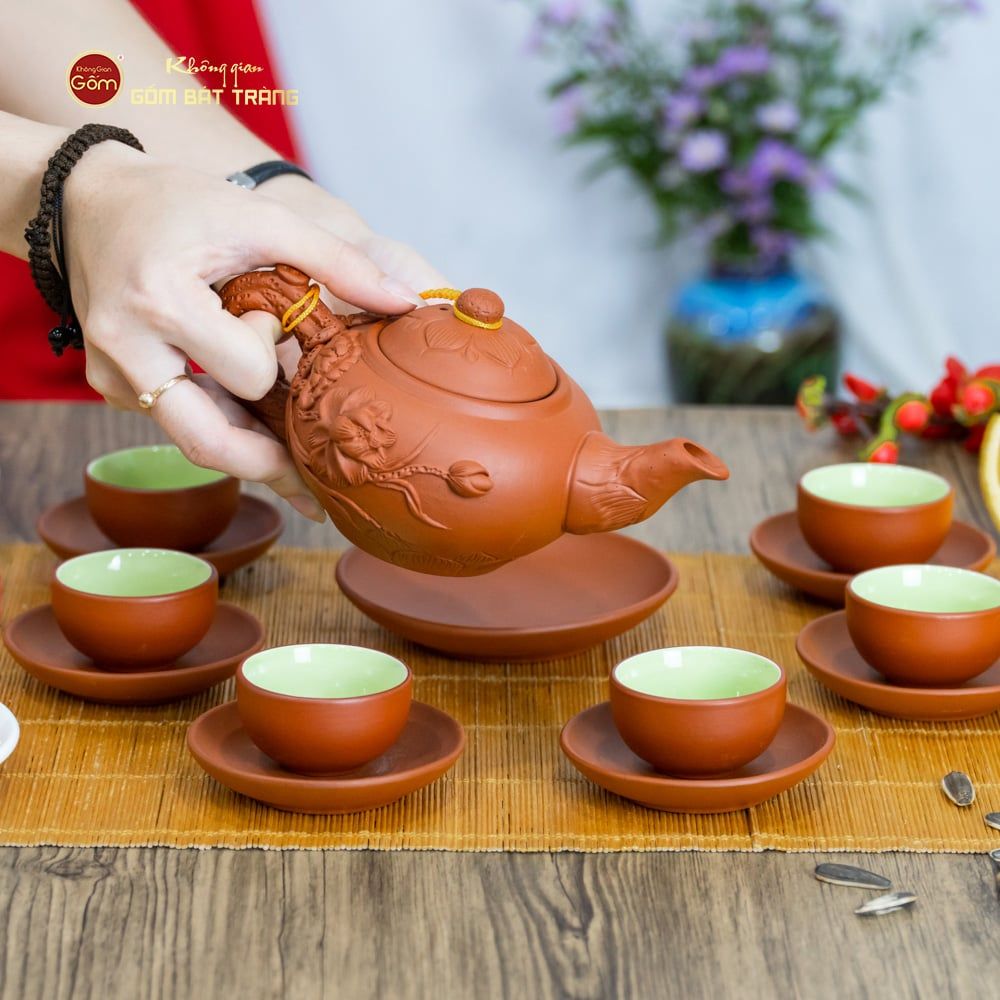Bộ Ấm Trà Tử Sa Đắp Nổi Hoa Mai