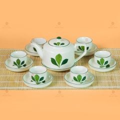 Bộ Ấm Chén Vai Cao Men Kem Vẽ Ngò Gai