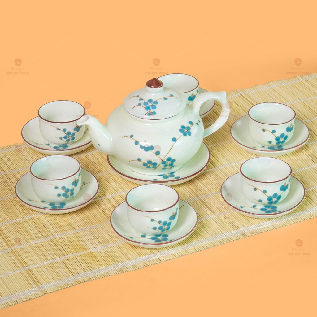 Bộ Ấm Chén Thiên Nga Men Kem Đào Xanh