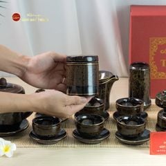 Bộ Ấm Chén Đại Mã Não Lòng Hoa Kẻ Vàng