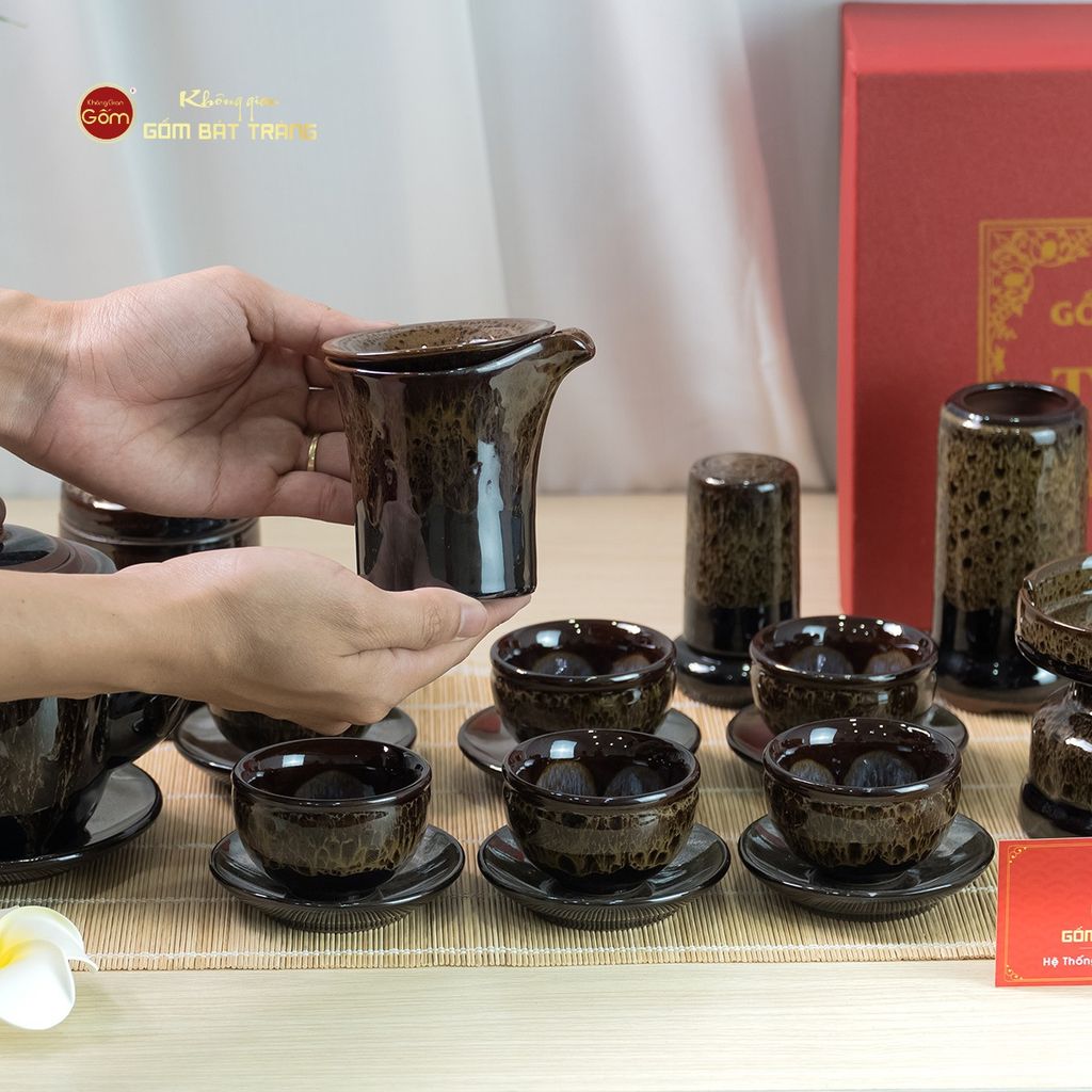 Bộ Ấm Chén Đại Mã Não Lòng Hoa