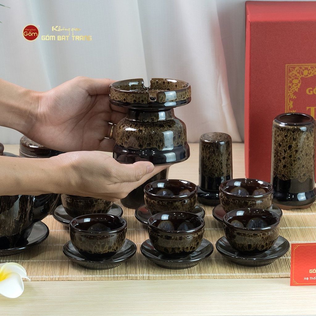 Bộ Phụ Kiện Trà Đại Mã Não Lòng Hoa