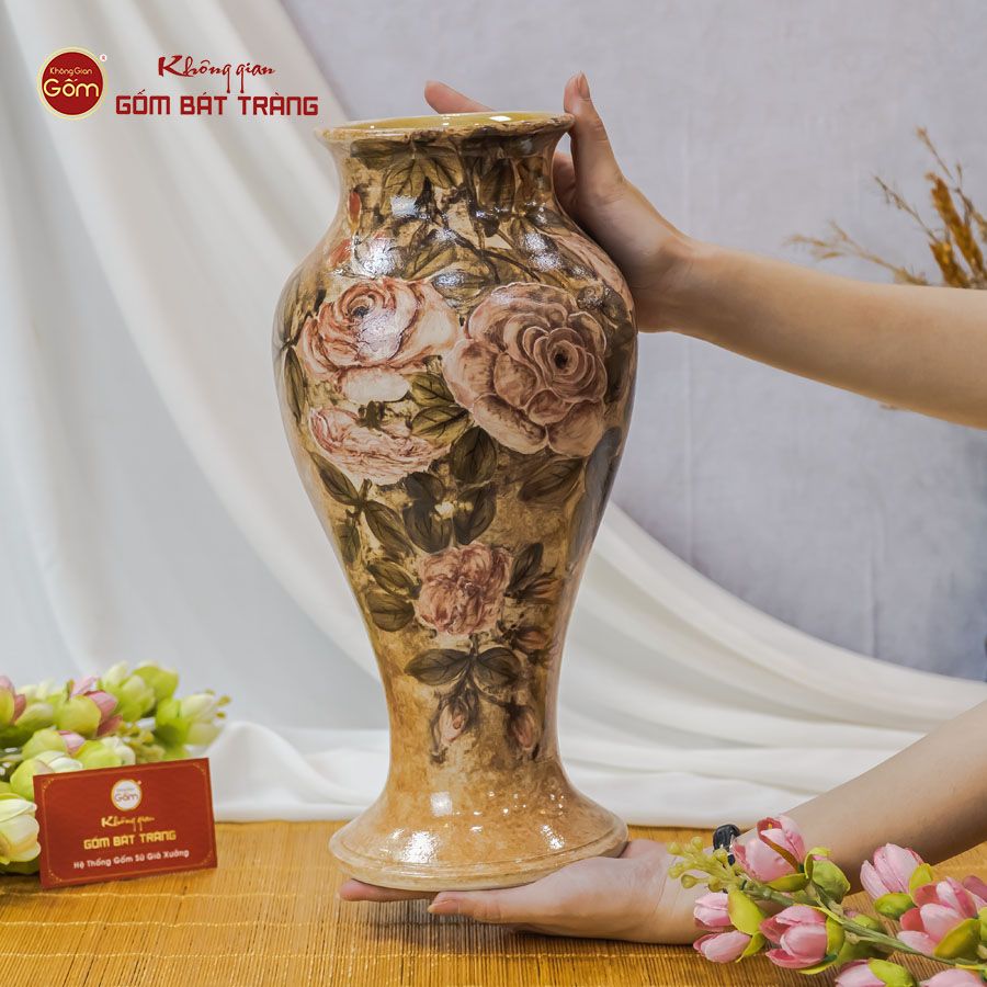 Lọ Bầu Hoa Hồng Vẽ Tay