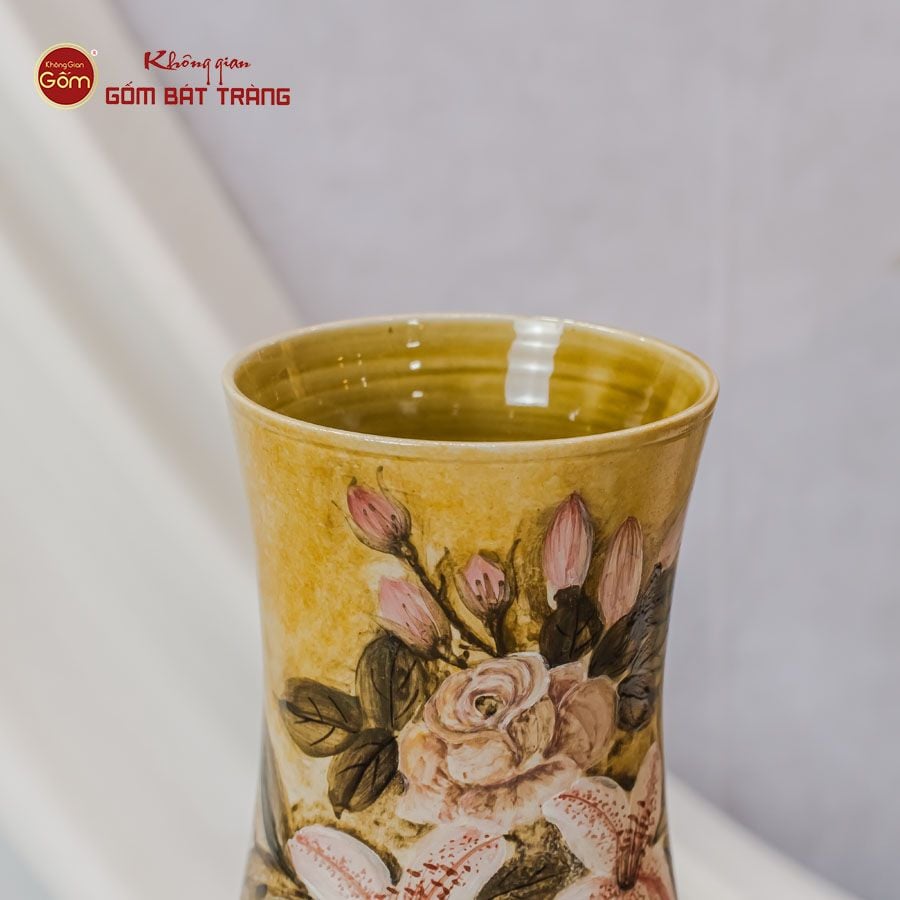 Lọ Cúp Hoa Hồng Vẽ Tay