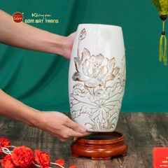 Lọ Hoa Men Màu Hoa Sen Vẽ Vàng