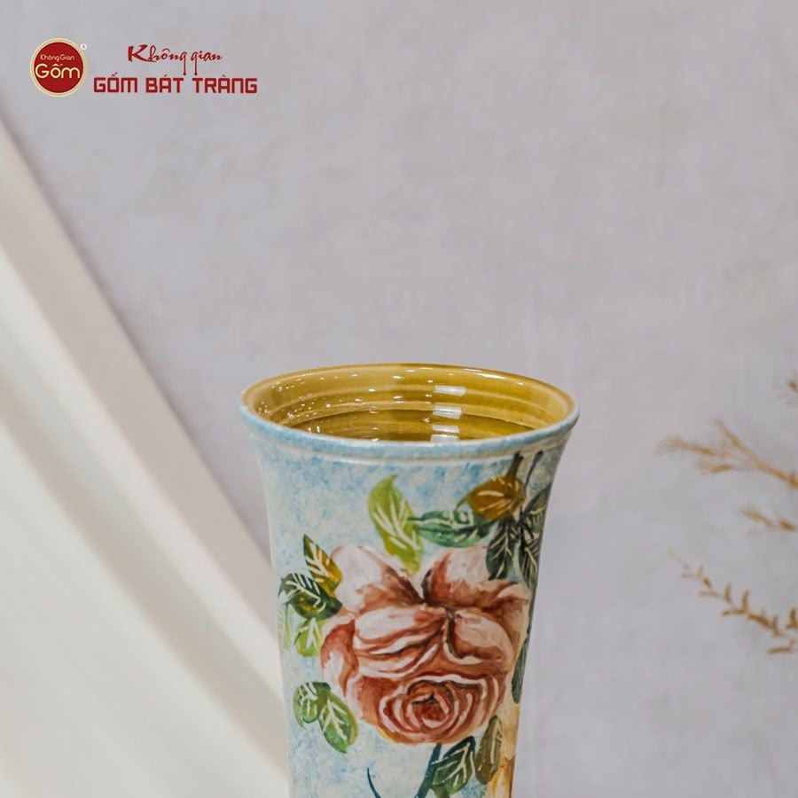Lọ Hoa Vẽ Tay Hoa Hồng Cổ Loa