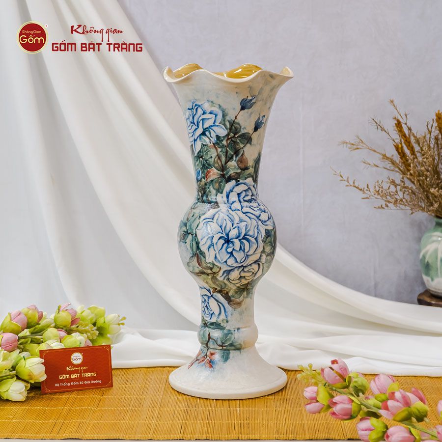 Lọ Hoa Vẽ Tay Hoa Hồng Xanh