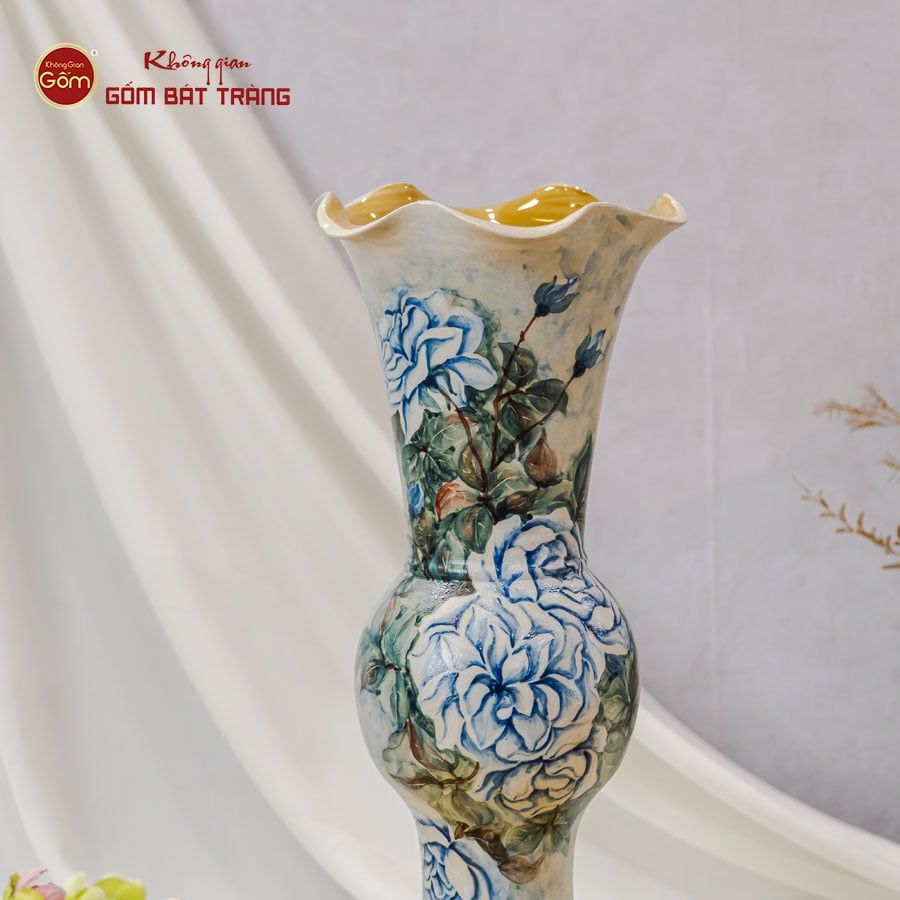 Lọ Hoa Vẽ Tay Hoa Hồng Xanh