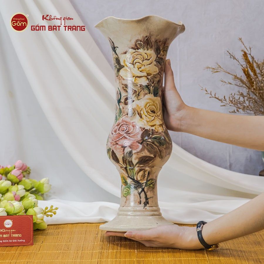 Lọ Hoa Vẽ Tay Hoa Trà My