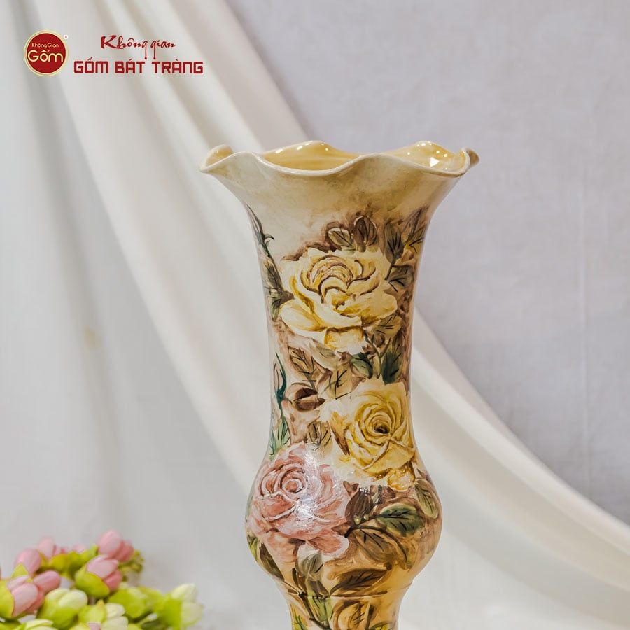 Lọ Hoa Vẽ Tay Hoa Trà My