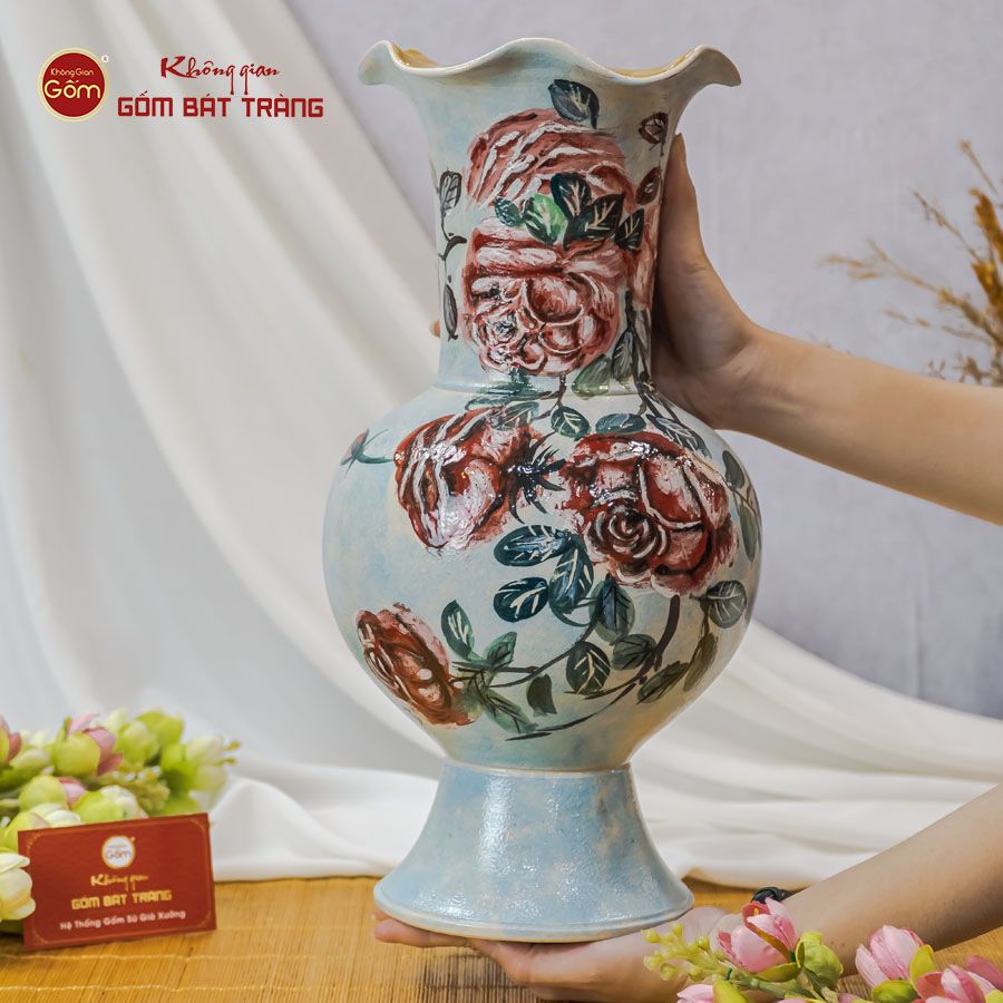 Lọ Hoa Vẽ Tay Hồng Đỏ