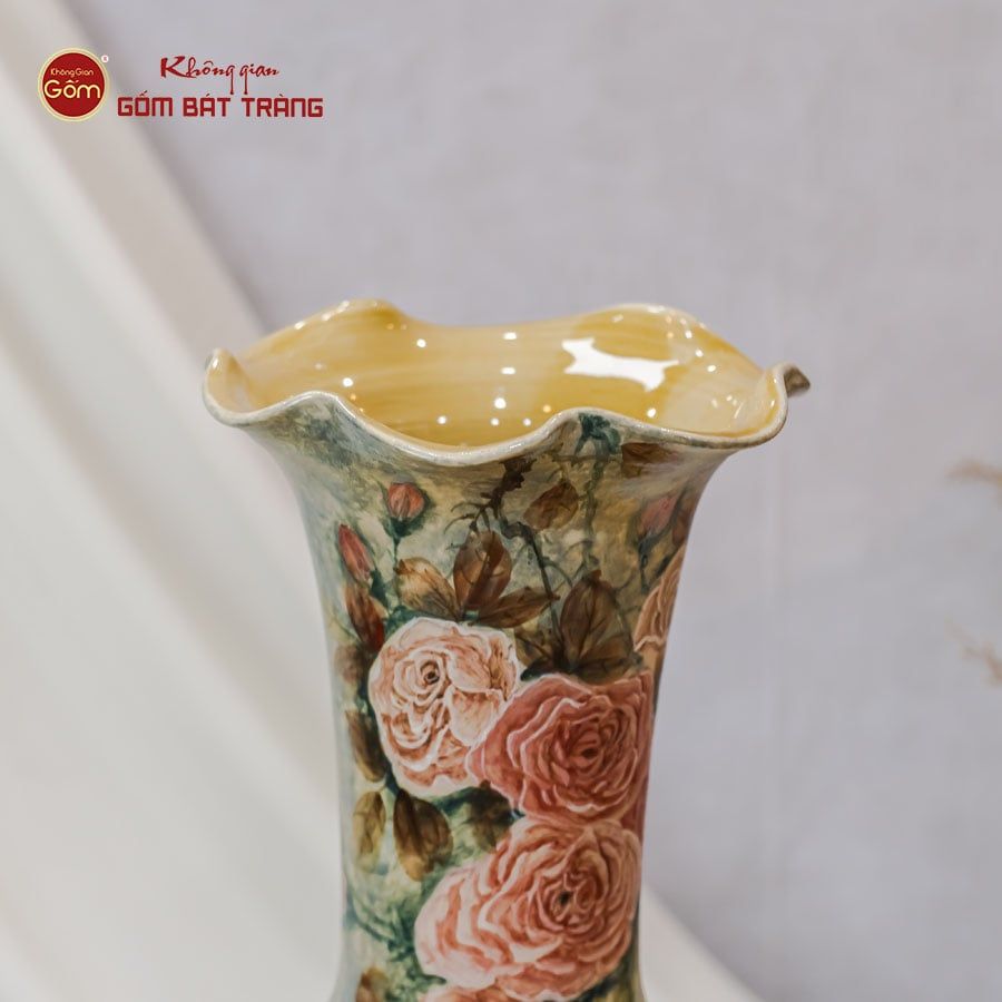 Lọ Hoa Vẽ Tay Hoa Hồng Phấn