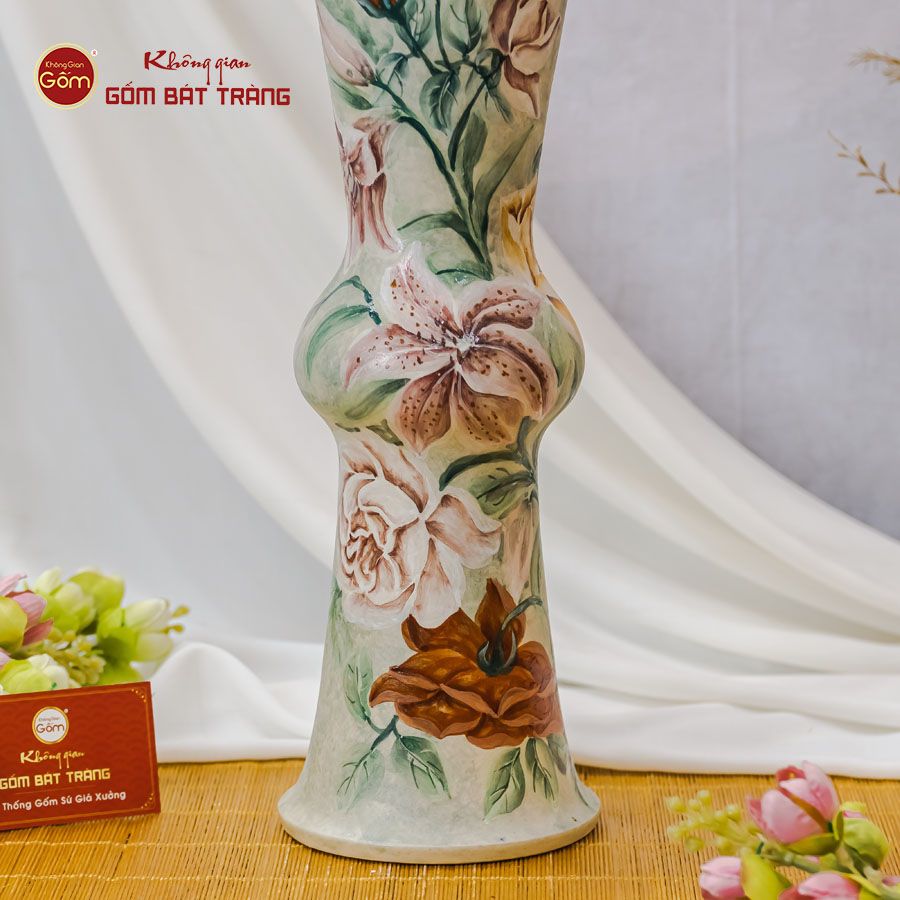 Lọ Hoa Vẽ Tay Loa Kèn
