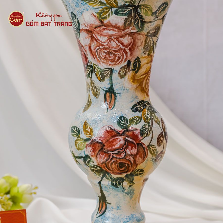 Lọ Hoa Vẽ Tay Mẫu Đơn Đỏ