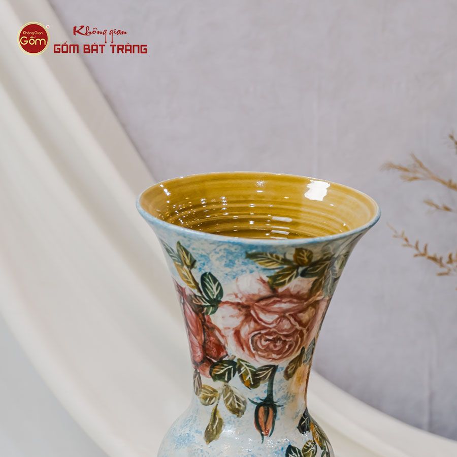 Lọ Hoa Vẽ Tay Mẫu Đơn Đỏ