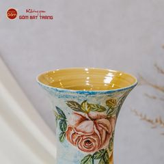 Lọ Hoa Vẽ Tay Nhành Hồng