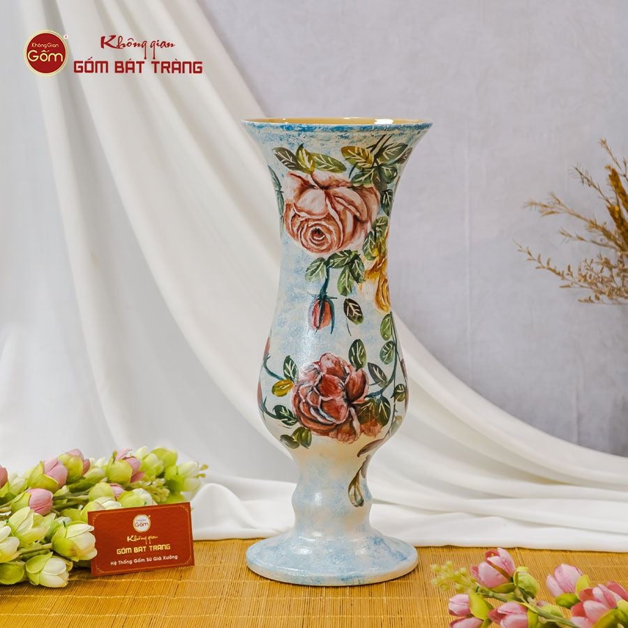 Lọ Hoa Vẽ Tay Nhành Hồng