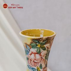 Lọ Hoa Vẽ Tay Vườn Hồng
