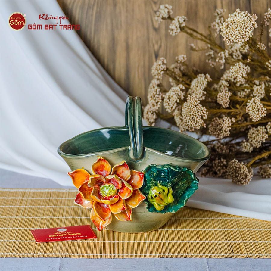 Lọ Làn Đắp Hoa Nổi