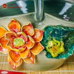 Lọ Làn Đắp Hoa Nổi