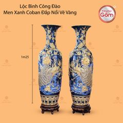 Lộc Bình Công Đào Men Xanh Coban Đắp Nổi Vẽ Vàng