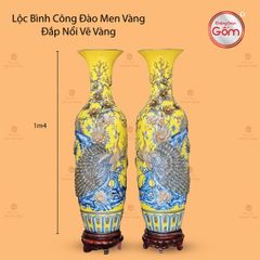 Lộc Bình Công Đào Men Vàng Đắp Nổi Vẽ Vàng