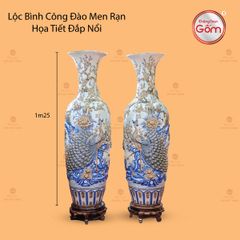 Lộc Bình Công Đào Men Rạn Họa Tiết Đắp Nổi