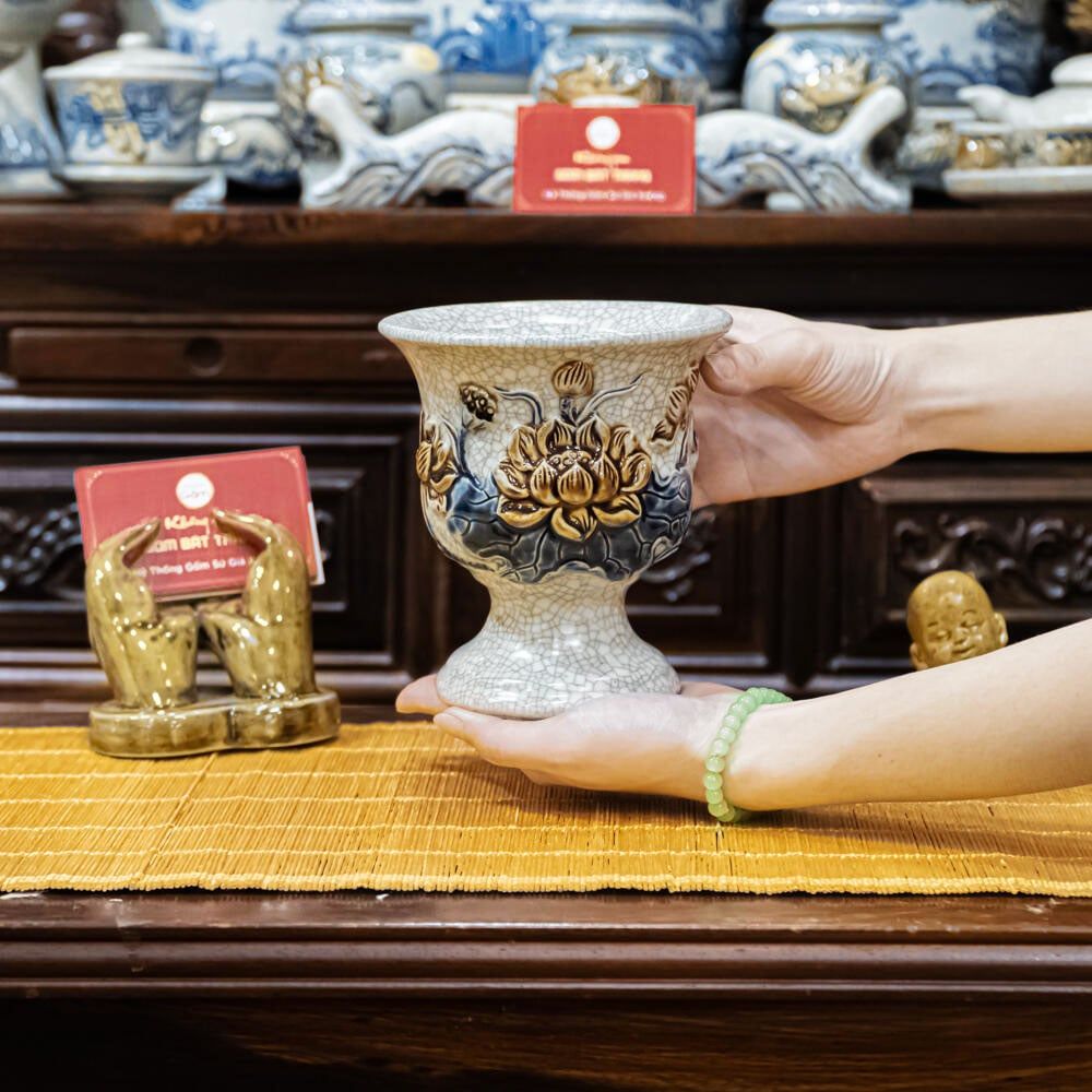 Ly Phật Thủ Lớn Họa Tiết Hoa Sen